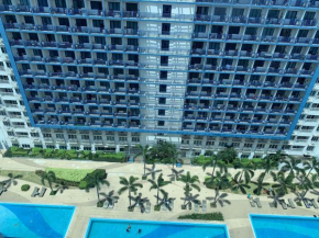 One Bedroom condo with Pool